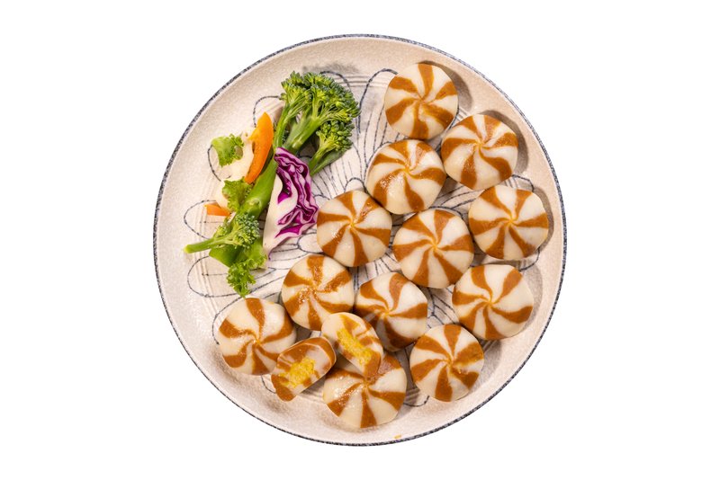 Fish Ball with Chicken and Mushroom Filling