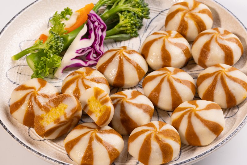 Fish Ball with Chicken and Mushroom Filling